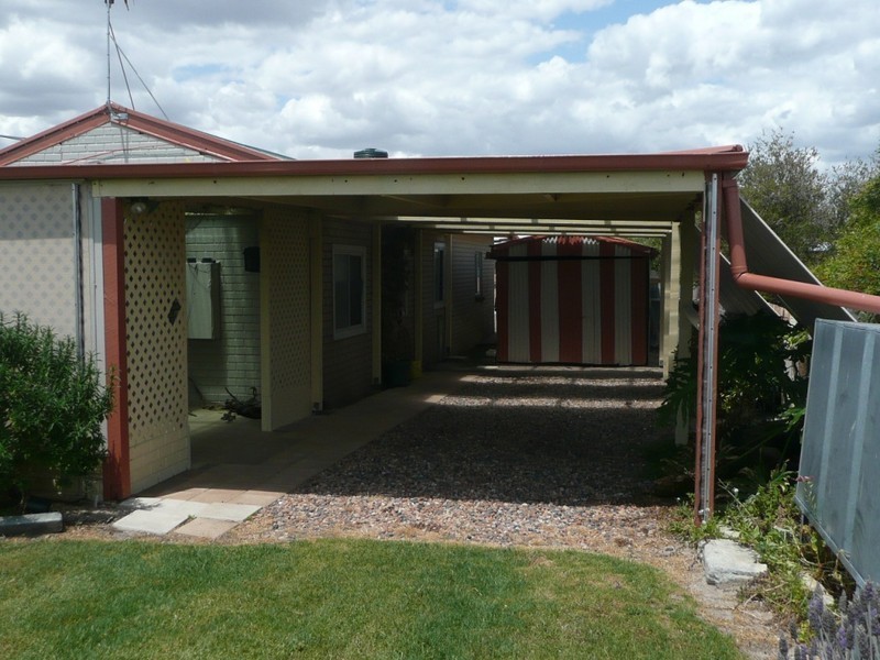 142 Marine Parade, Kingston Se SA 5275