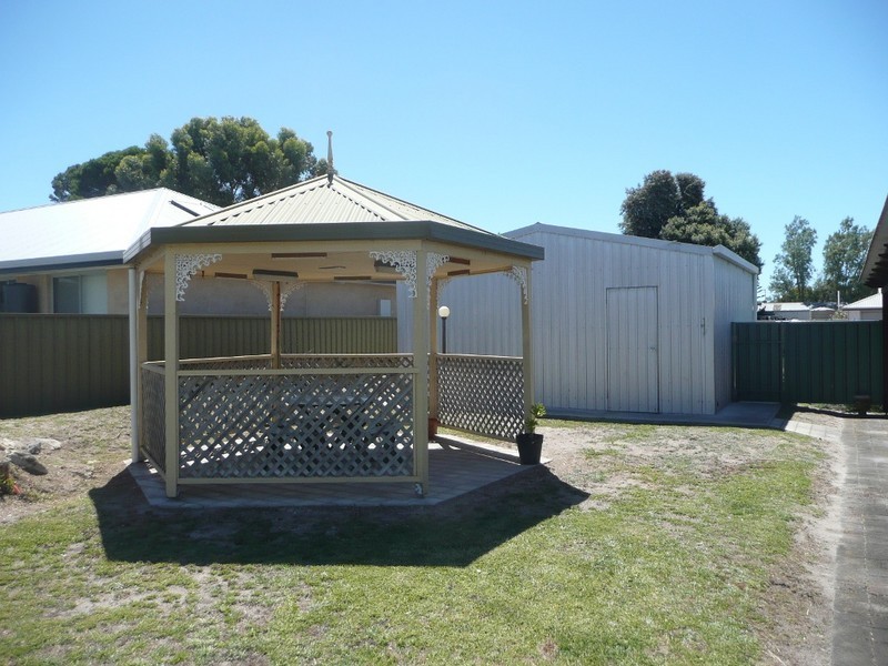 14 Cameron Street, Kingston Se SA 5275