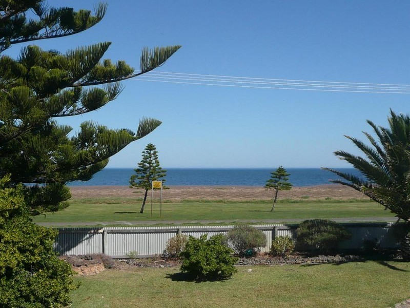 14 Marine Parade, Kingston Se SA 5275