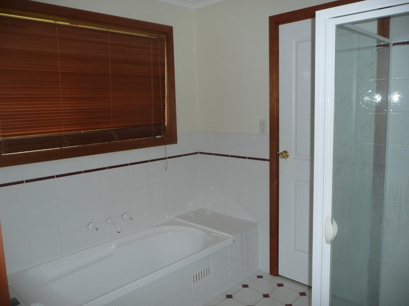 13 McFarlane Street, Kingston Se SA 5275