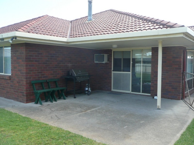 13 McFarlane Street, Kingston Se SA 5275