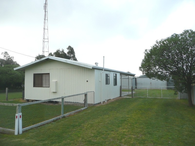 24 Nash Avenue, Kingston Se SA 5275