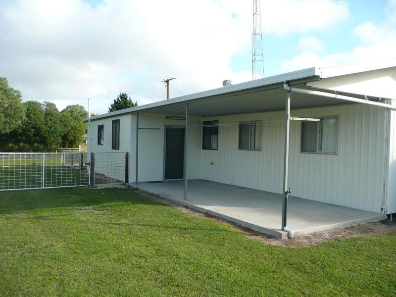 24 Nash Avenue, Kingston Se SA 5275