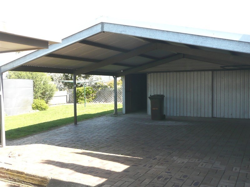 13 Duncan Street, Kingston Se SA 5275