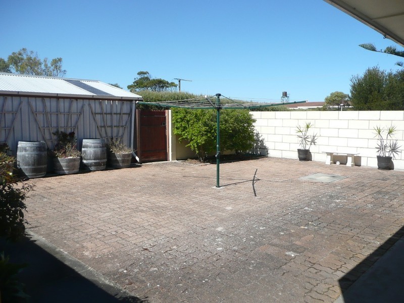 54 Cooke Street, Kingston Se SA 5275