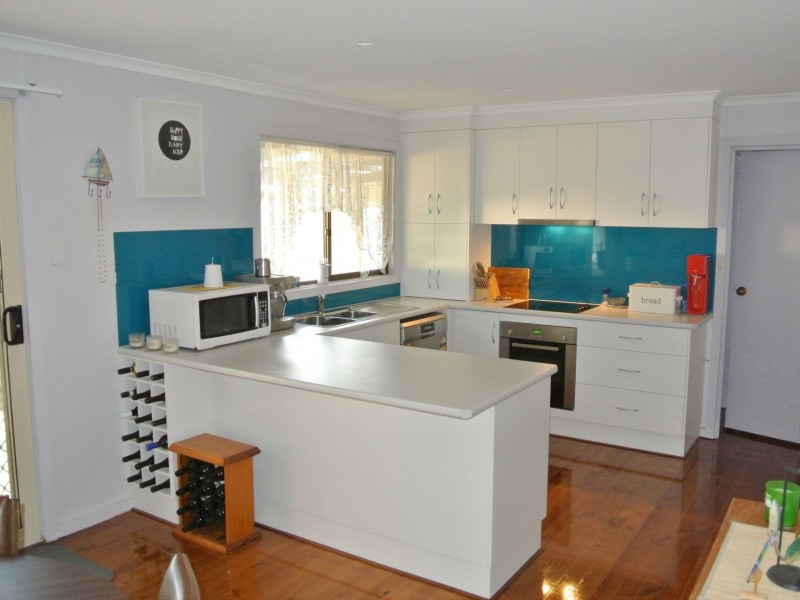 13 Young Street, Kingston Se SA 5275