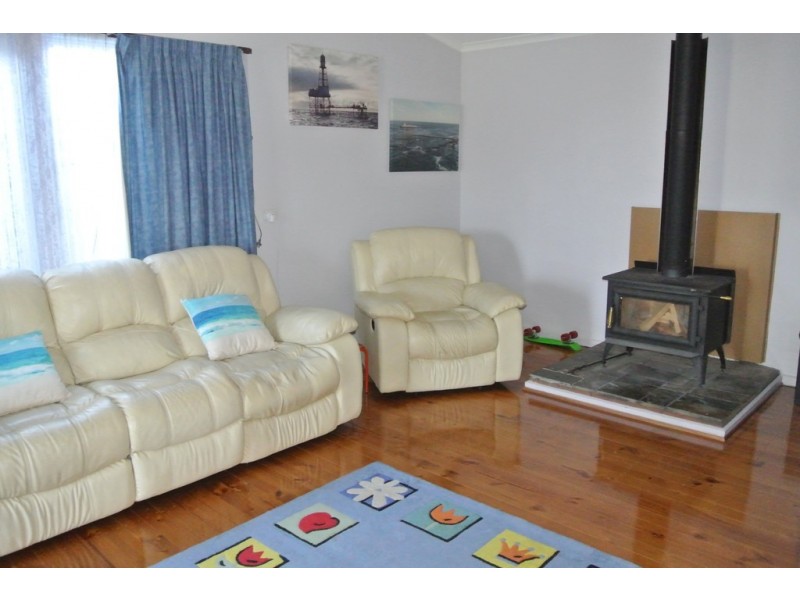 13 Young Street, Kingston Se SA 5275