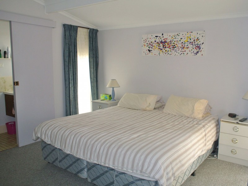 13 Young Street, Kingston Se SA 5275