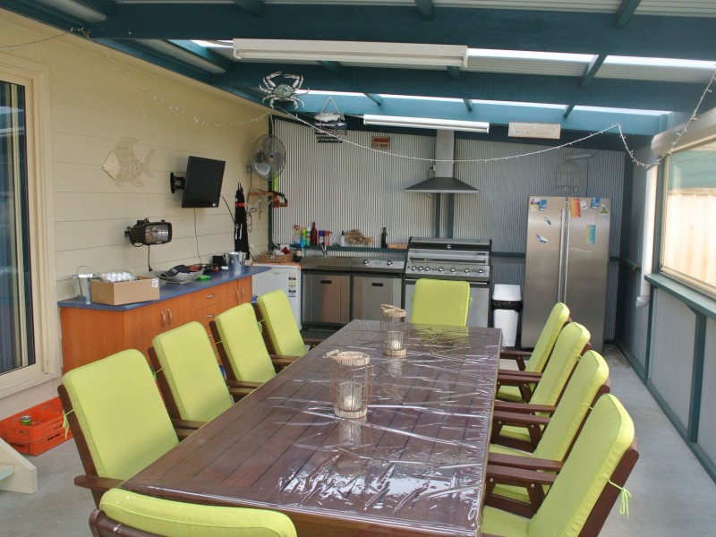 13 Young Street, Kingston Se SA 5275