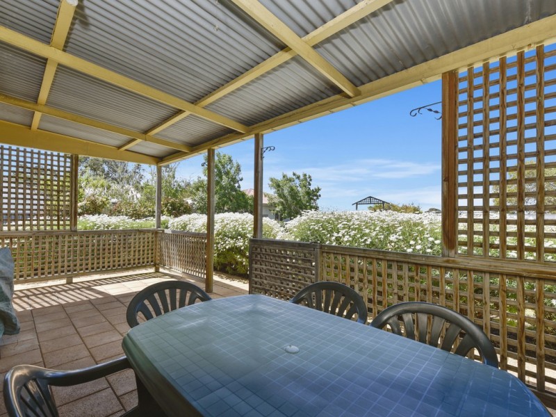 3 Railway Terrace, Kingston Se SA 5275