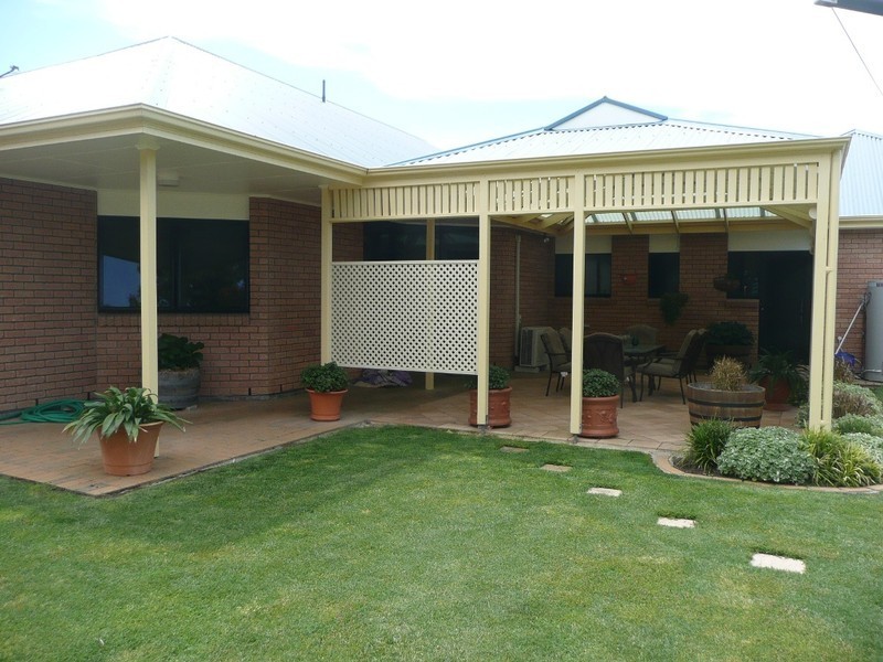 104 Cooke Street, Kingston Se SA 5275