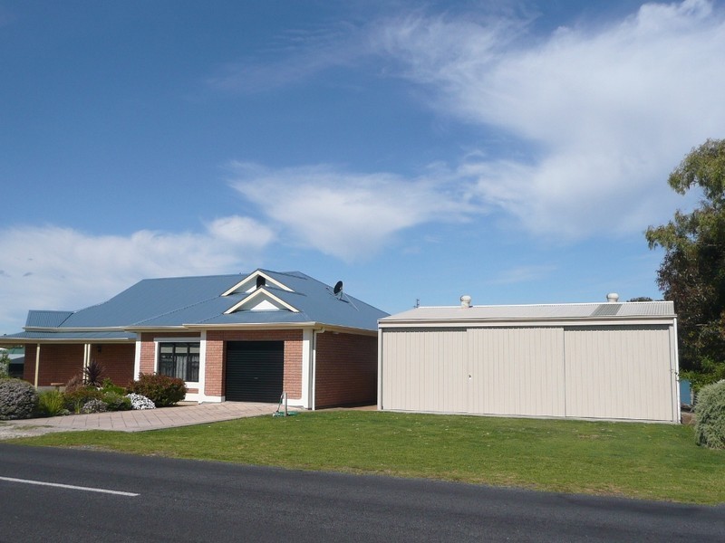 104 Cooke Street, Kingston Se SA 5275