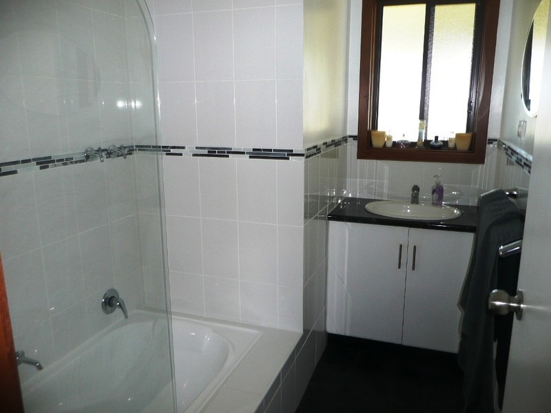 4 Clarke Street, Kingston Se SA 5275