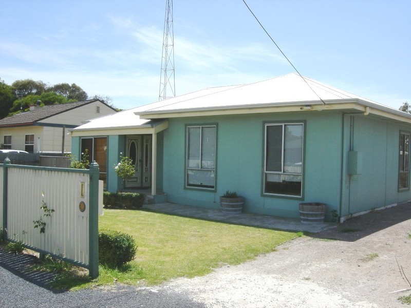 4 Strickland Street, Kingston Se SA 5275