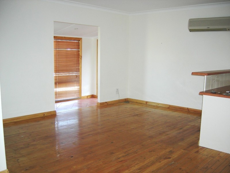 4 Strickland Street, Kingston Se SA 5275