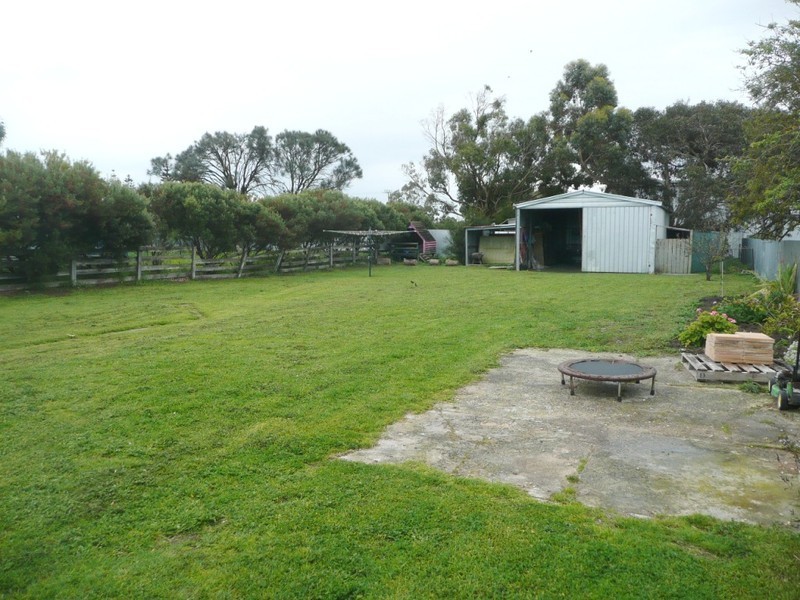 4 Strickland Street, Kingston Se SA 5275