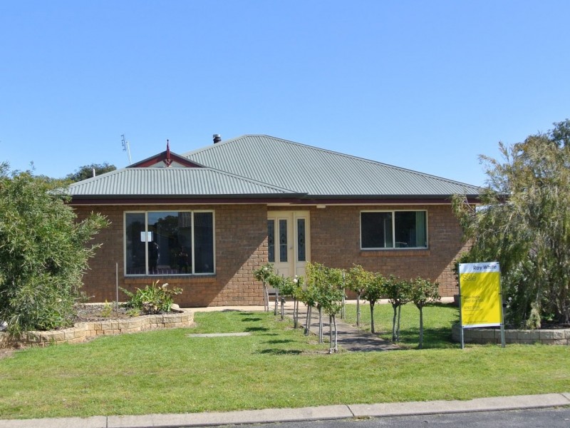 5 Strickland Street, Kingston Se SA 5275