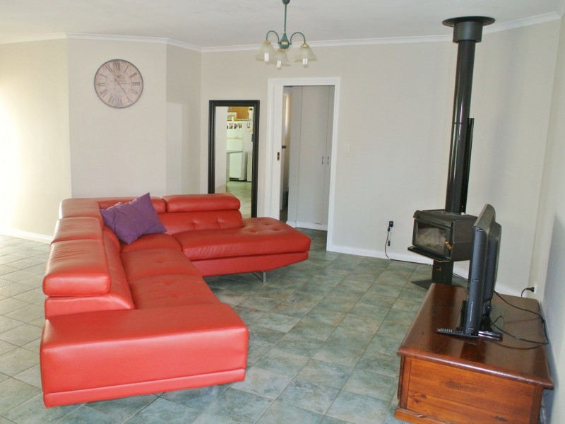 5 Strickland Street, Kingston Se SA 5275