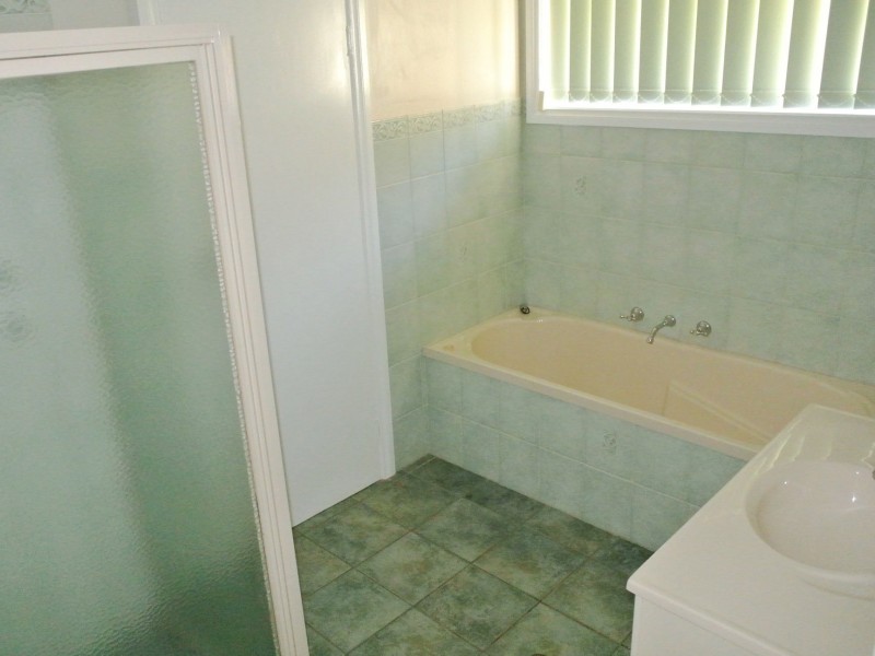 5 Strickland Street, Kingston Se SA 5275