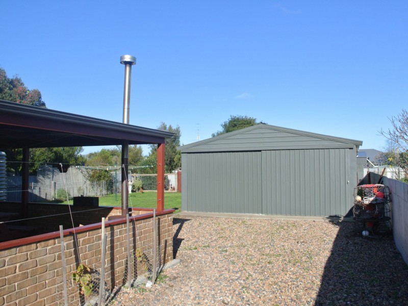 5 Strickland Street, Kingston Se SA 5275