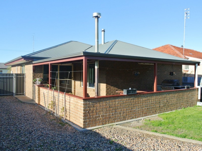 5 Strickland Street, Kingston Se SA 5275