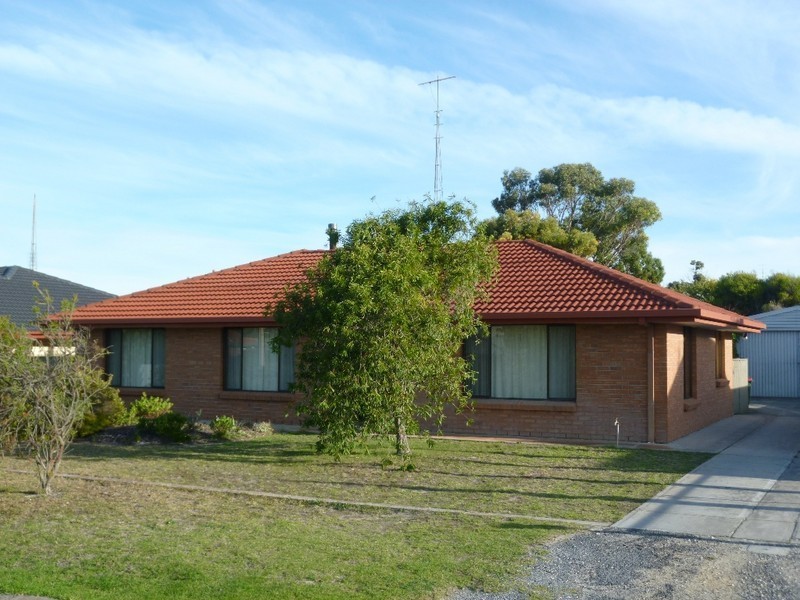 12a MacDonnell Street, Kingston Se SA 5275