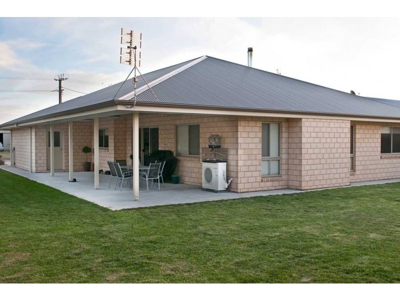 16 Dowdy Street, Kingston Se SA 5275