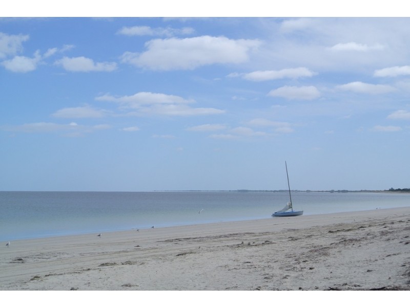 Lot 1 Pinks Beach Road, Kingston Se SA 5275