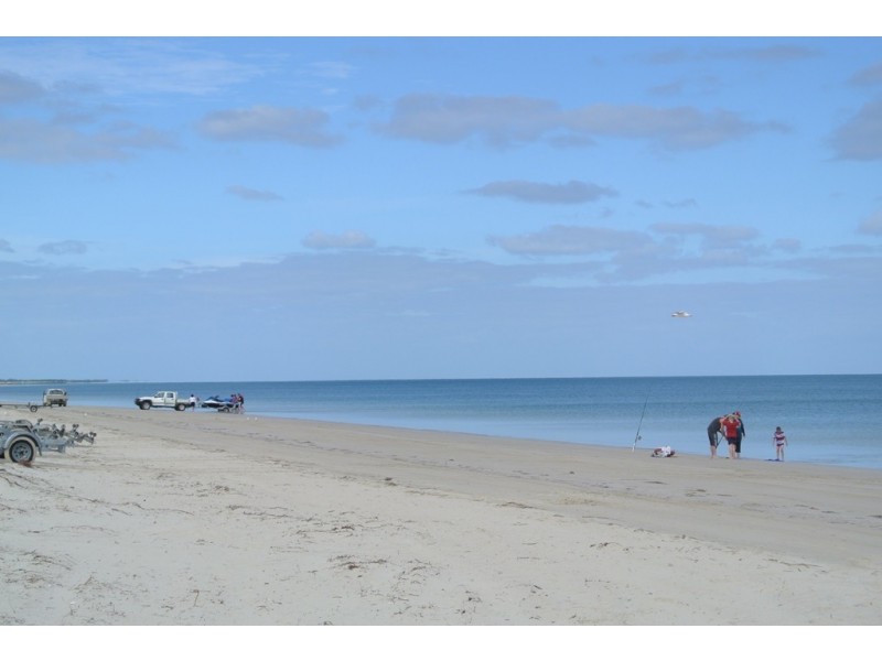 Lot 1 Pinks Beach Road, Kingston Se SA 5275