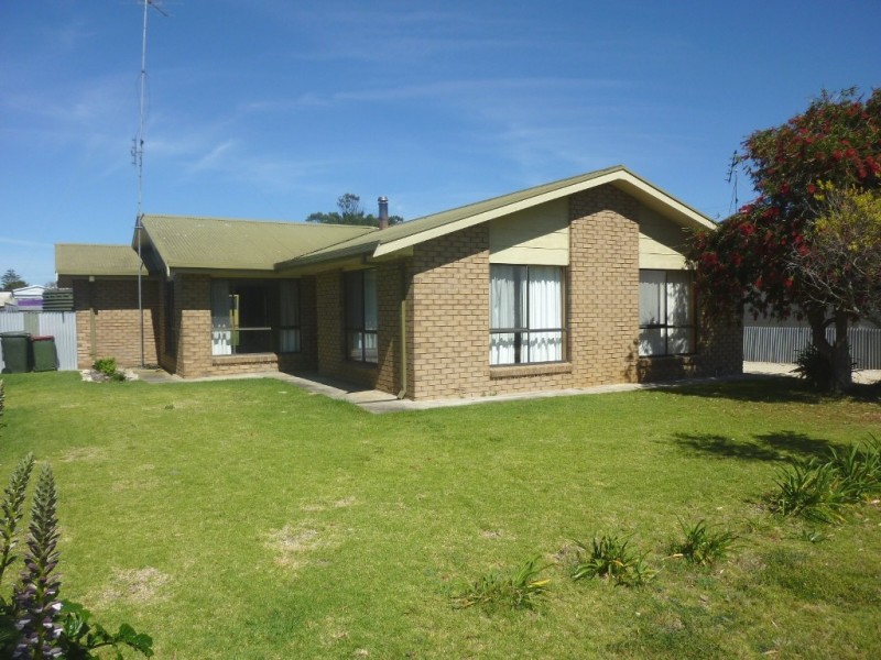 13 Gough Street, Kingston Se SA 5275