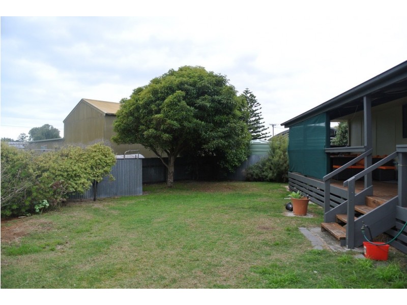 1 Redman Crescent, Kingston Se SA 5275