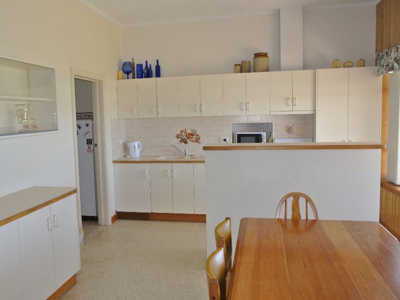 49 Marine Parade, Kingston Se SA 5275