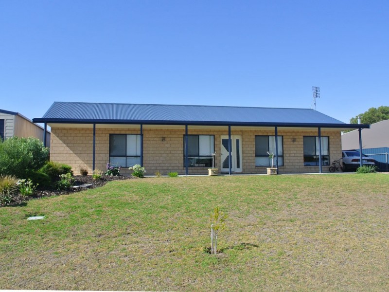 18 Dowdy Street, Kingston Se SA 5275