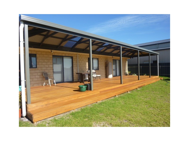 18 Dowdy Street, Kingston Se SA 5275