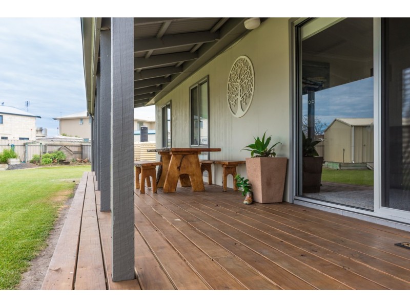 24 Bellevue Drive, Kingston Se SA 5275