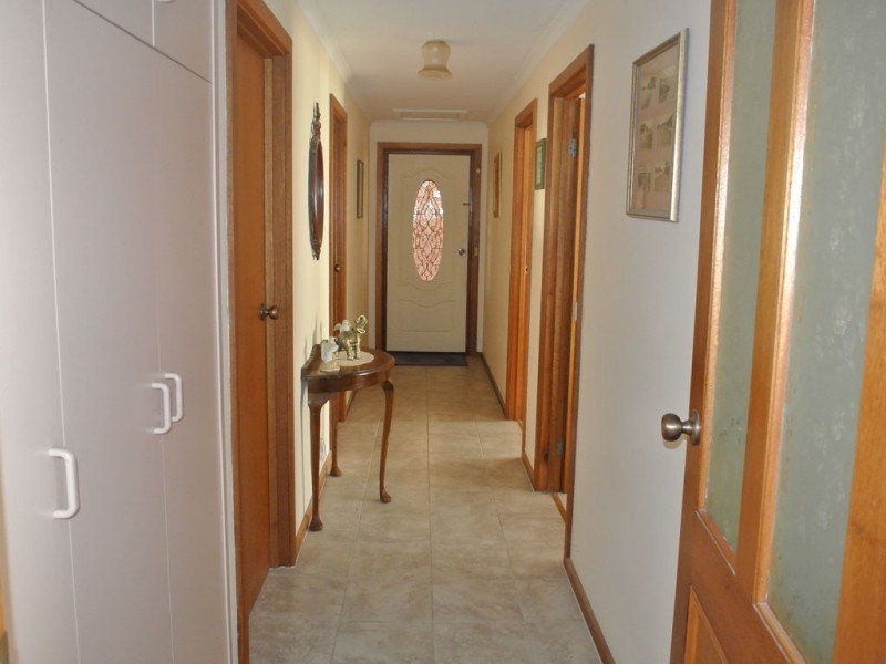 4 Marine Parade, Kingston Se SA 5275