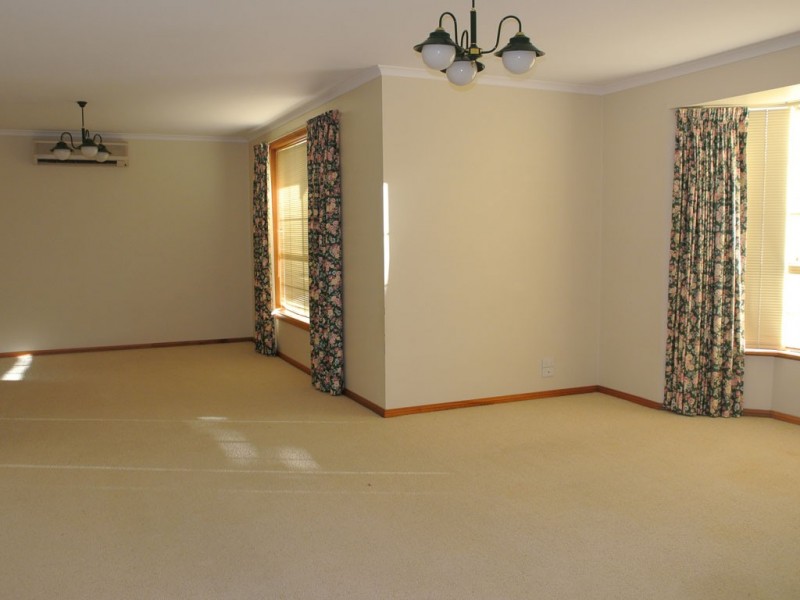 13 Barrowman Drive, Kingston Se SA 5275