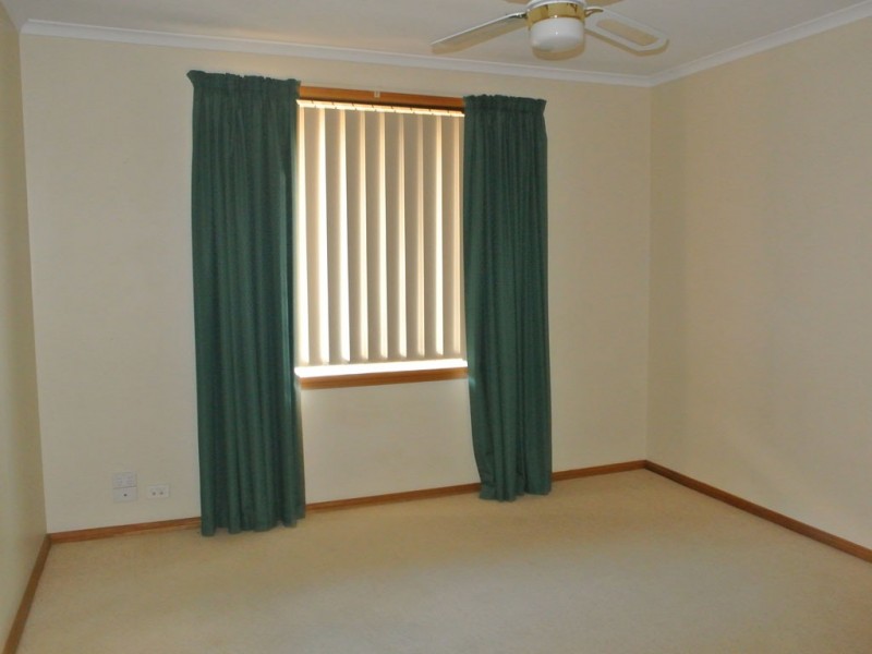 13 Barrowman Drive, Kingston Se SA 5275