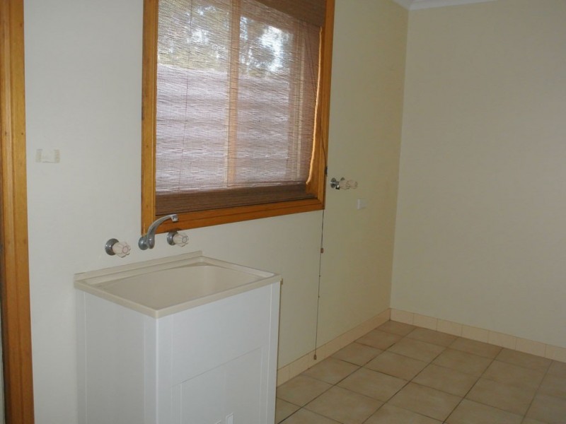 13 Barrowman Drive, Kingston Se SA 5275