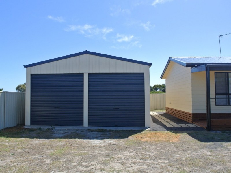 64 Bellevue Drive, Kingston Se SA 5275