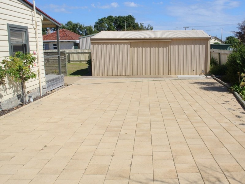 36 Holland Street, Kingston Se SA 5275