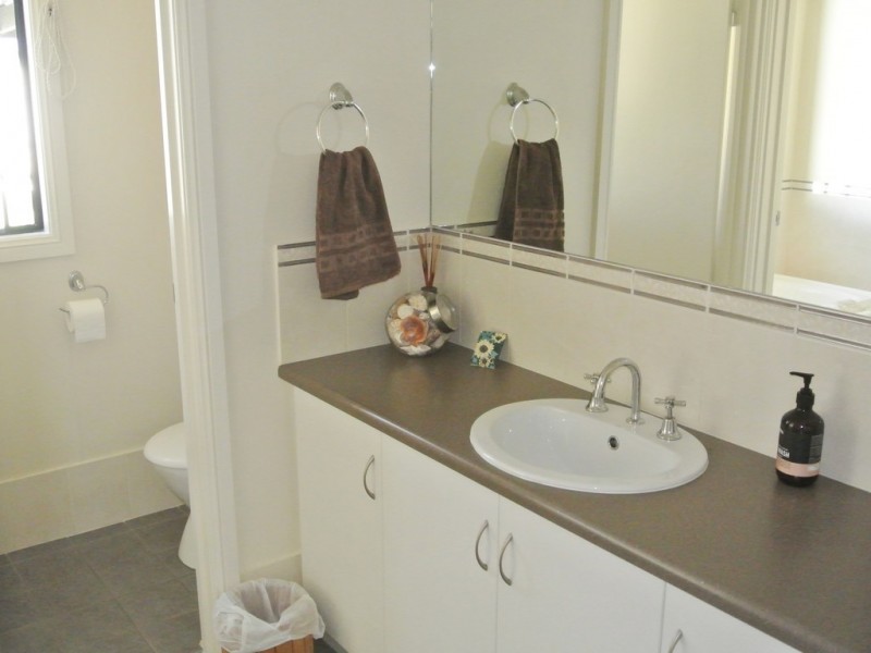 22 Clarke Street, Kingston Se SA 5275