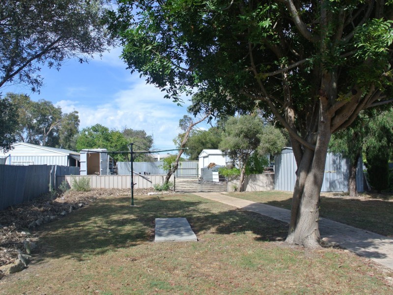 8 Cameron Street, Kingston Se SA 5275