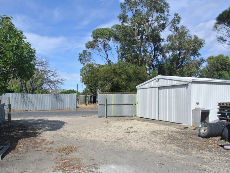 8 Cameron Street, Kingston Se SA 5275