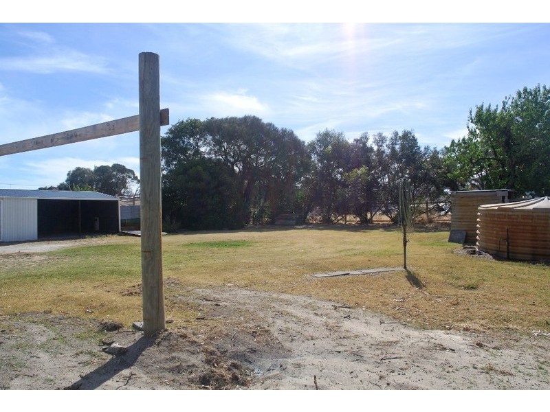 33 Cooke Street, Kingston Se SA 5275