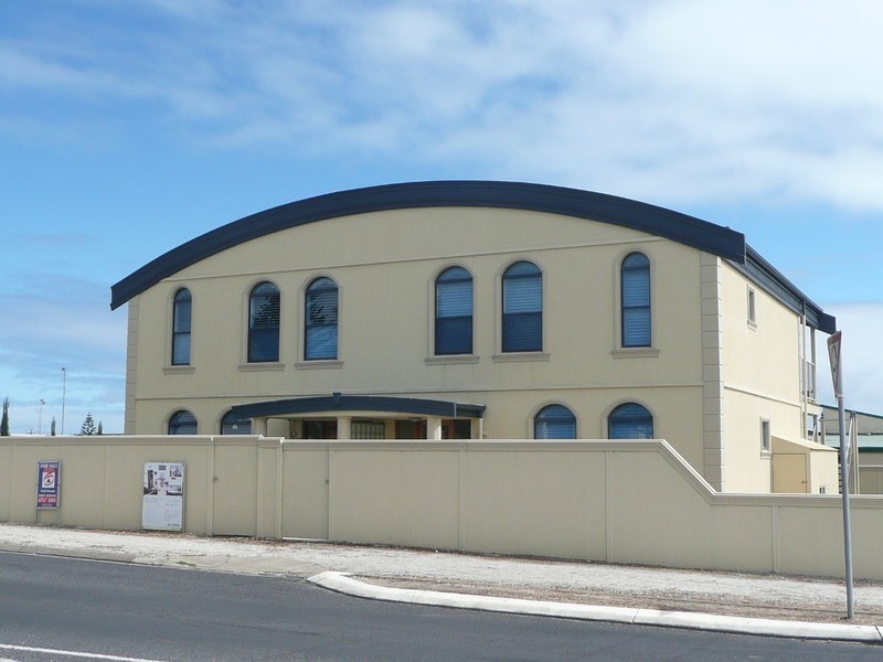 1/22 Holland Street, Kingston Se SA 5275