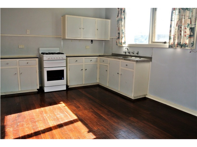 4 Acraman Street, Kingston Se SA 5275