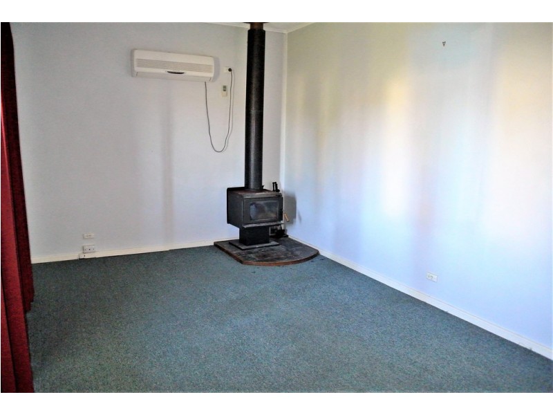 4 Acraman Street, Kingston Se SA 5275