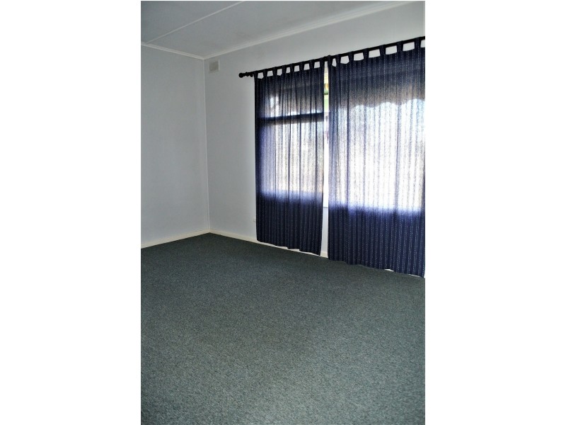 4 Acraman Street, Kingston Se SA 5275