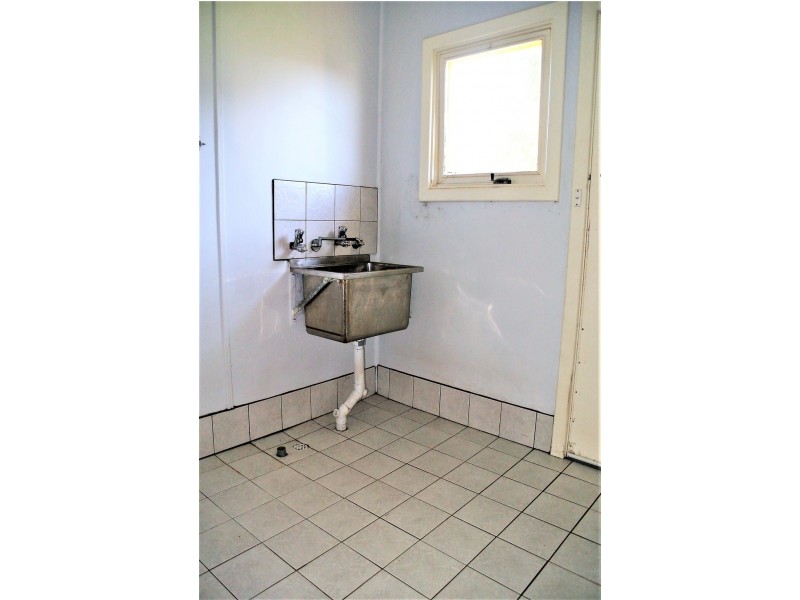 4 Acraman Street, Kingston Se SA 5275